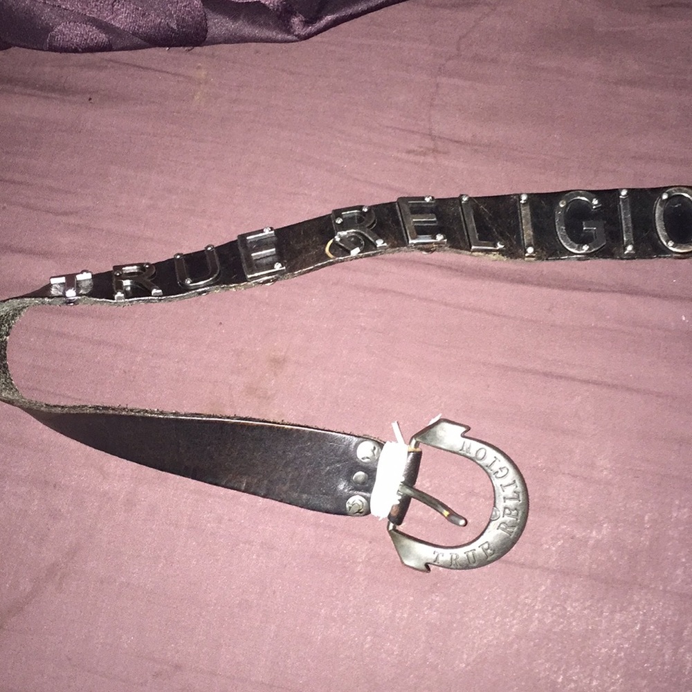 Broken true religion belt